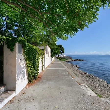 Ondina 1 Holiday home